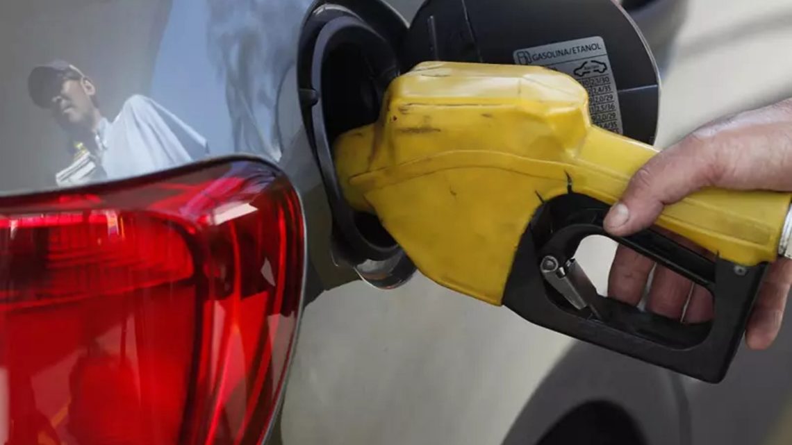 Petrobras anuncia 6º aumento no ano nos preços do diesel e da gasolina