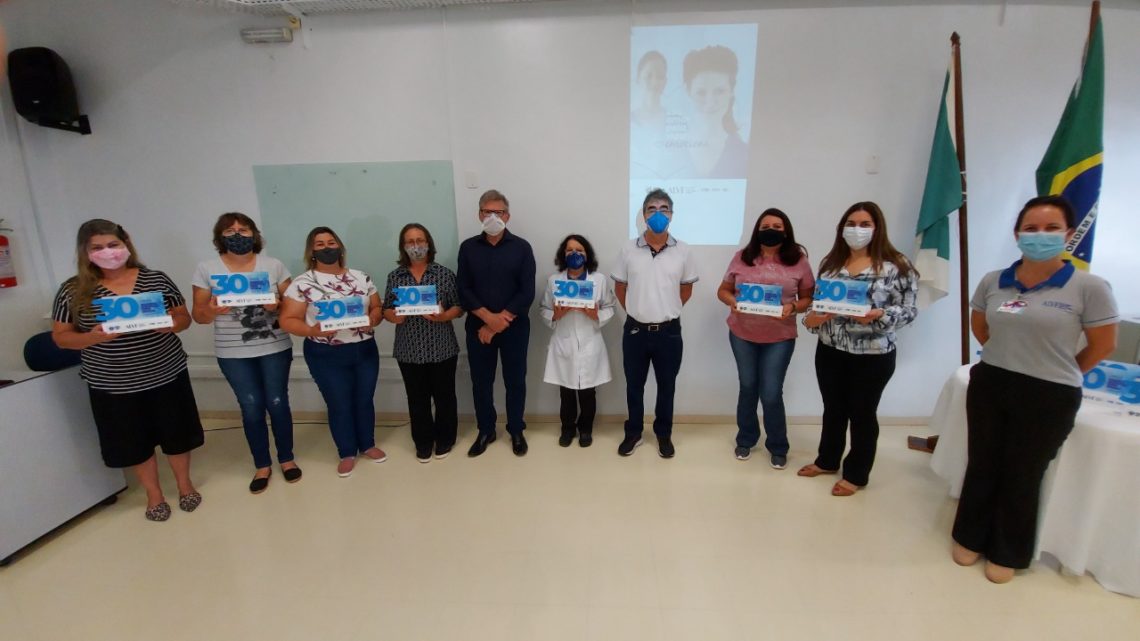 ALVF homenageia colaboradoras com 30 anos de serviços ALVF homenageia colaboradoras com 30 anos de serviços