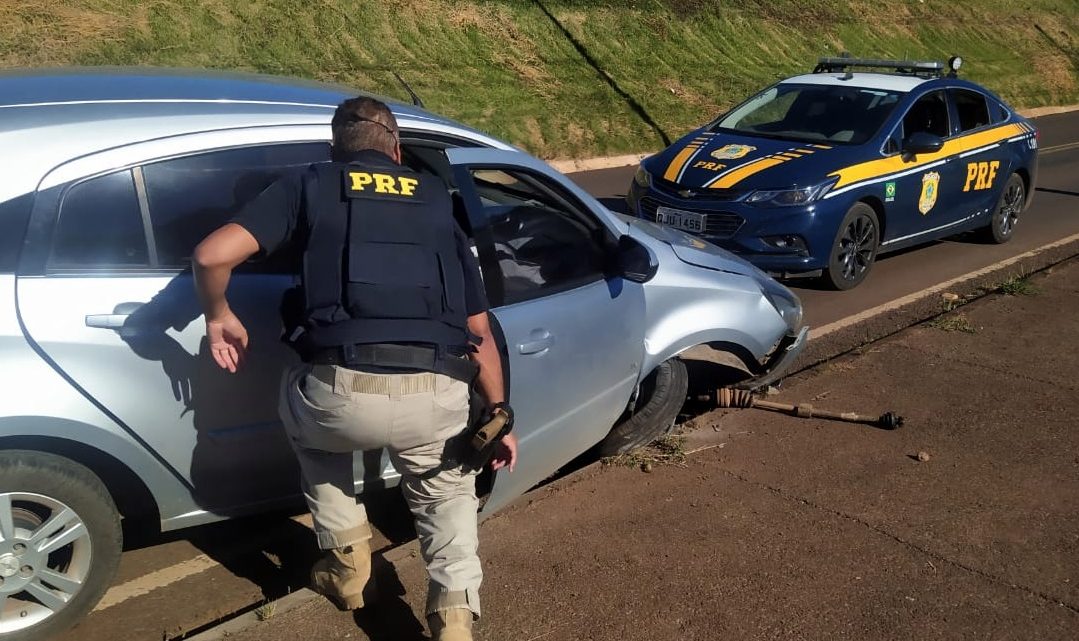 PRF recupera na BR 480 em Chapecó carro furtado horas antes em Concórdia