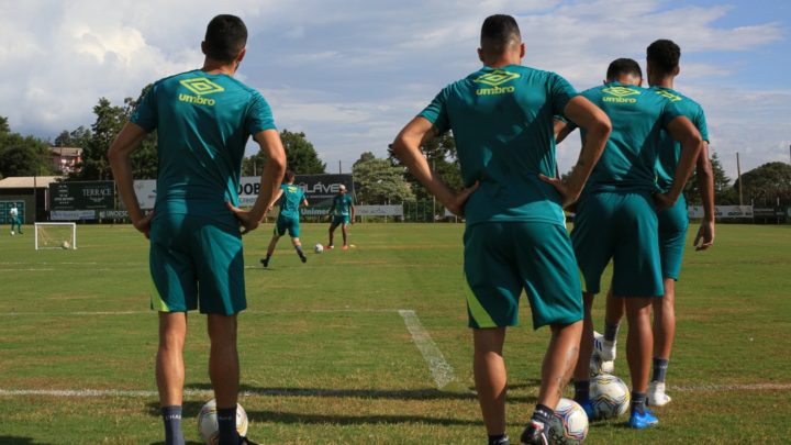 Próxima da classificação, Chapecoense visita o JEC