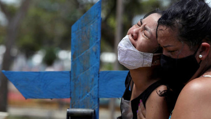 Brasil chega a 400 mil mortes por covid, com 3.001 nas últimas 24h