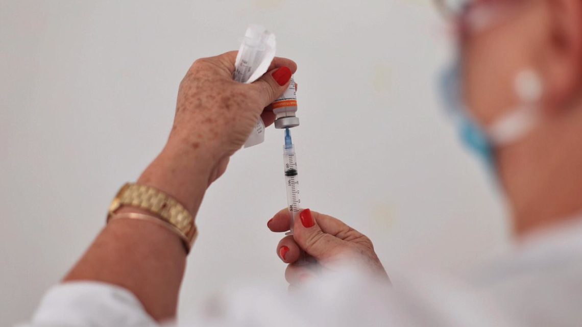 Segunda-feira terá vacinação para pessoas com 68 anos ou mais em Chapecó