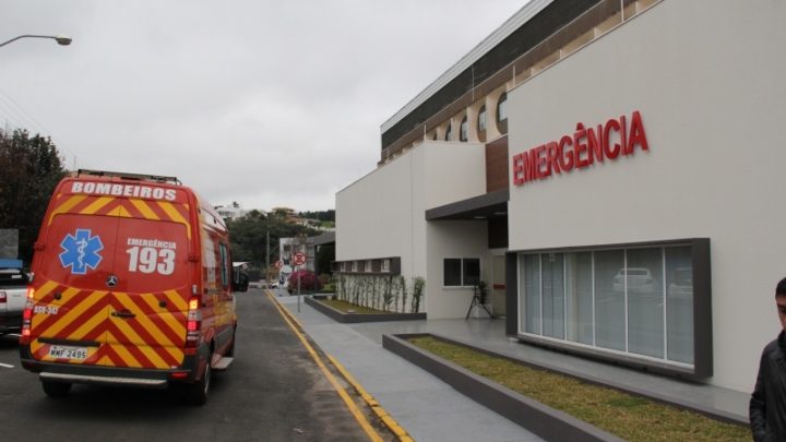 Mulher morre após atear fogo no próprio corpo em SC