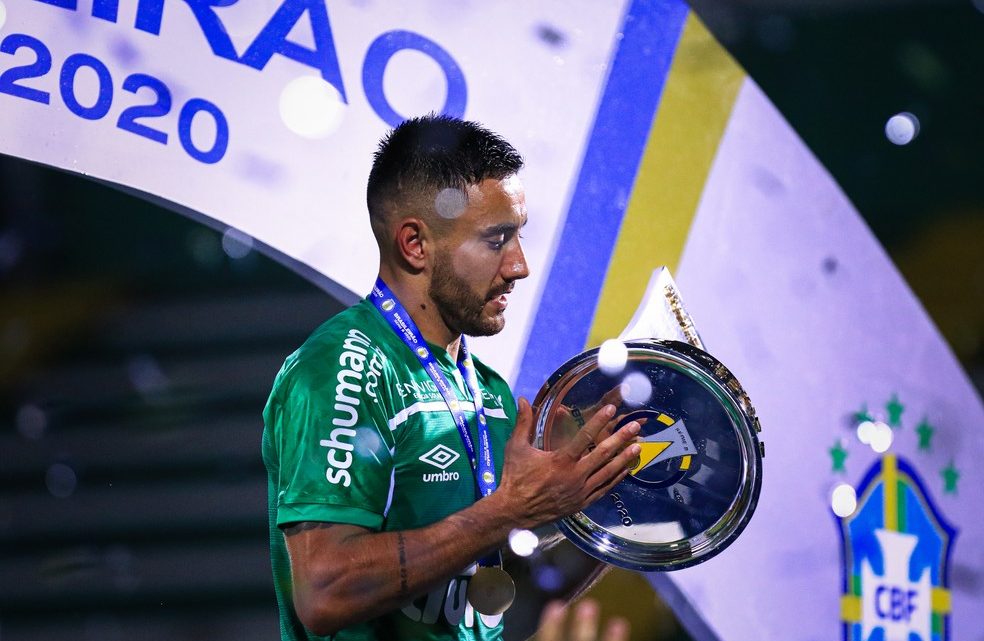 Alan Ruschel cobra R$ 3,3 milhões em ação contra a Chapecoense