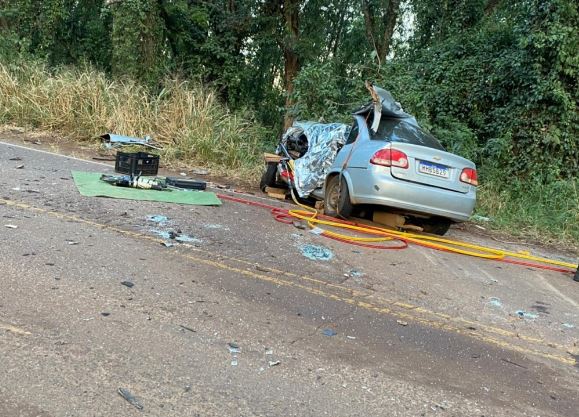 Grave acidente deixa pelo menos quatro pessoas mortas no Oeste de SC