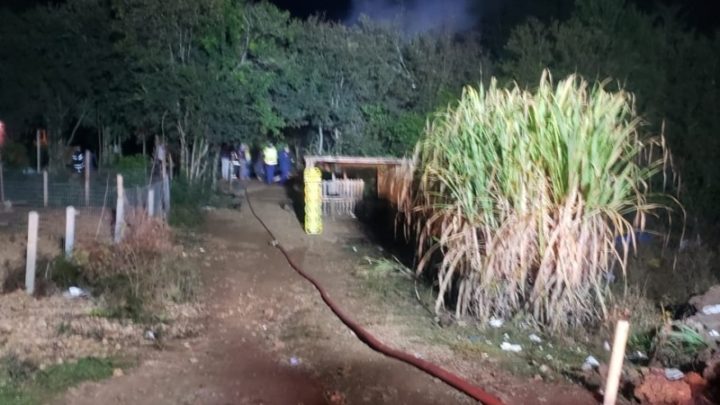 Homem morre carbonizado durante incêndio em residência