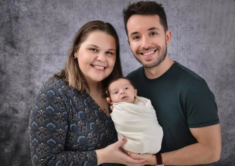 Bebê nasce com anticorpos contra a Covid em SC Bebê nasce com anticorpos contra a Covid em SC