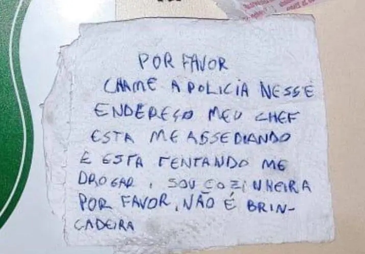 Mulher pede socorro em guardanapo após ser assediada pelo chefe em Chapecó