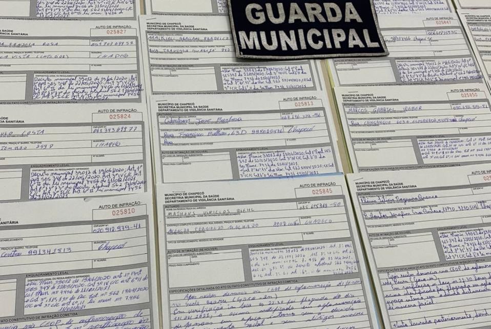 Guarda Municipal encerra festa junina com 40 pessoas aproximadamente em Chapecó