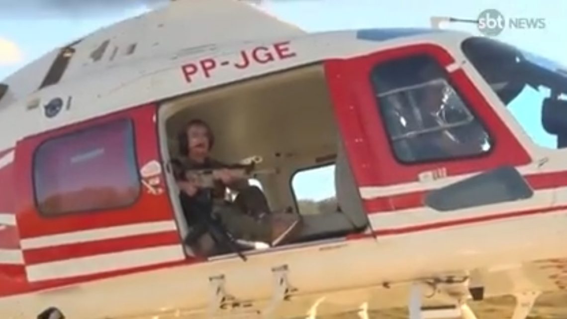 Vídeo: deputada entra armada em helicóptero para “pegar Lázaro Barbosa”