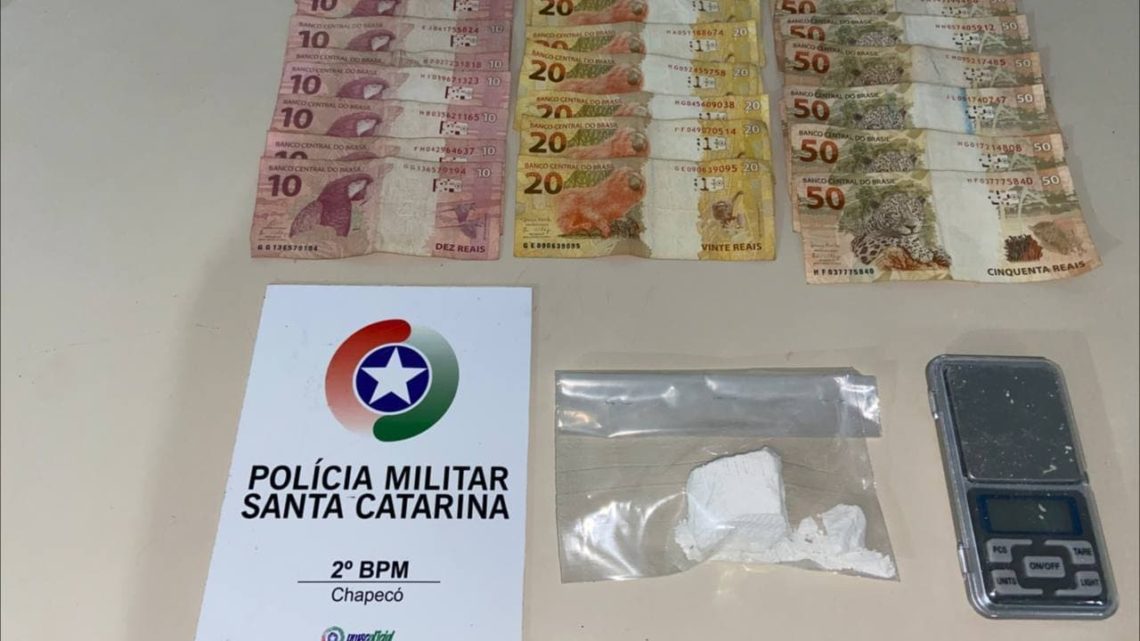 Adolescente é detido com cocaína no bairro Santa Maria em Chapecó