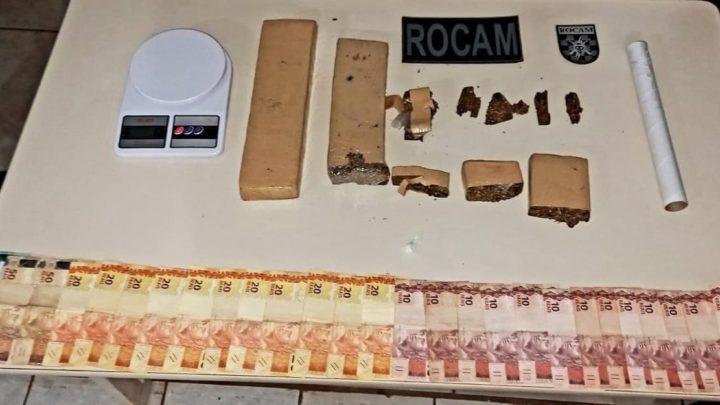 Polícia militar apreende quase 2 kg de maconha no bairro Parque das Palmeiras