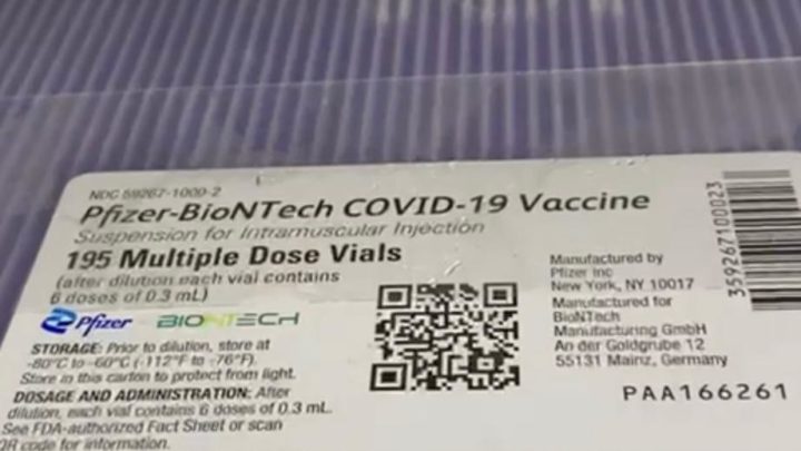 Vídeo: Chapecó recebe 1,1 mil doses de vacina da Pfizer