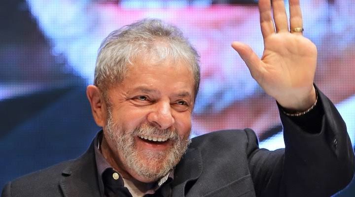Lula lidera em todos os cenários para a eleição presidencial