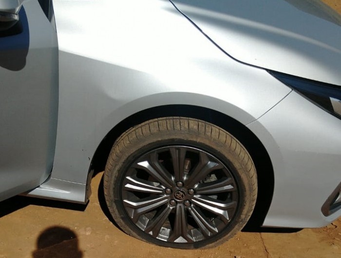 Carro da comitiva do governador tem um dos pneus furado ao trafegar pela BR-163 na região