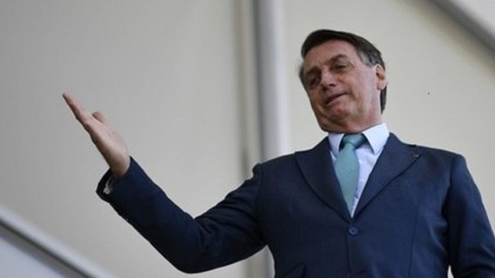 Bolsonaro descarta Coronavac e diz que tomará vacina aceita na Europa