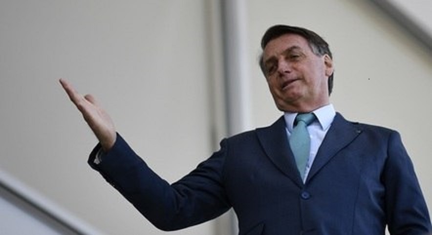 Bolsonaro descarta Coronavac e diz que tomará vacina aceita na Europa