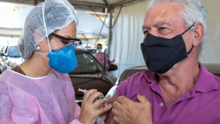 Vacinação em SC: mais de 140 mil pessoas não voltaram para a segunda dose