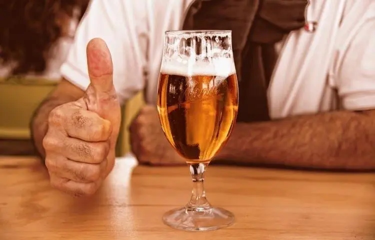 Preço da cerveja vai aumentar em outubro, anuncia Ambev