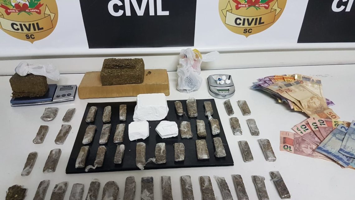 Polícia Civil prende foragido por tráfico de drogas em Chapecó