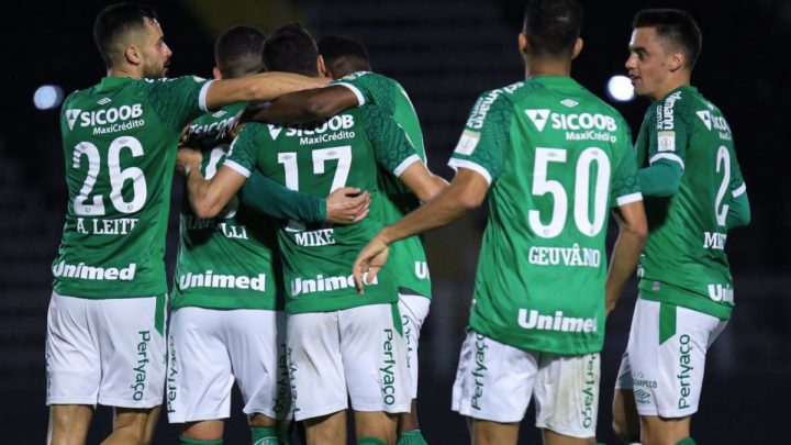 Chapecoense vence a primeira do brasileirão contra RB Bragantino