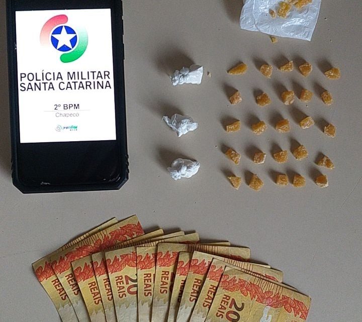 Adolescente é detido com drogas no bairro São Pedro em Chapecó