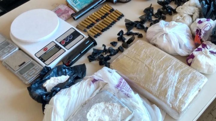 Polícia Civil deflagra operação contra organização criminosa em Chapecó