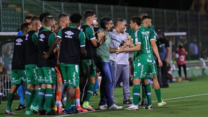 Chape joga de igual para igual e empata com o Flamengo