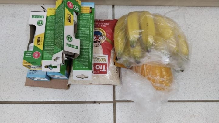 Idosa é presa após furtar alimentos em Chapecó