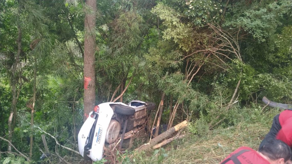 Duas pessoas morrem e duas ficam gravemente feridas em acidente na SC-355 em Videira