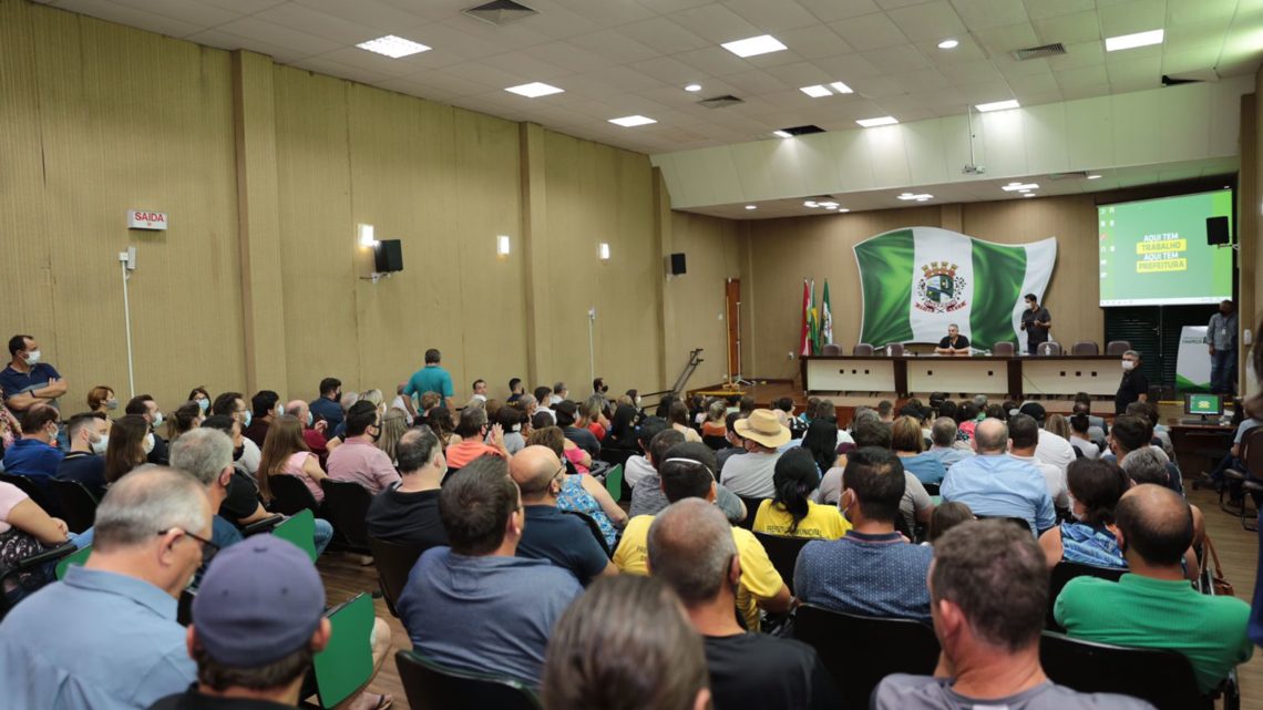 Prefeitura de Chapecó anuncia reajuste de 13 a 14% para servidores municipais