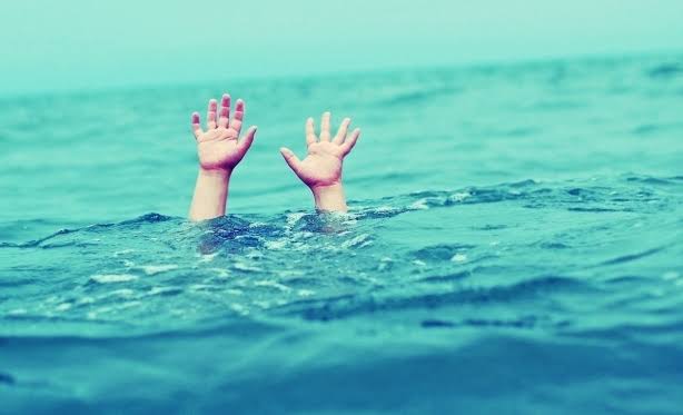 Menina de 2 anos morre afogada em piscina em Chapecó