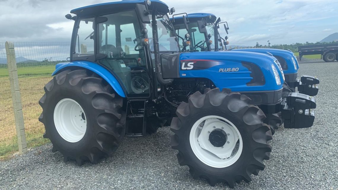 Vídeo: operação “Tractor” da Polícia Civil efetua prisões em combate a furtos de cargas de tratores em SC