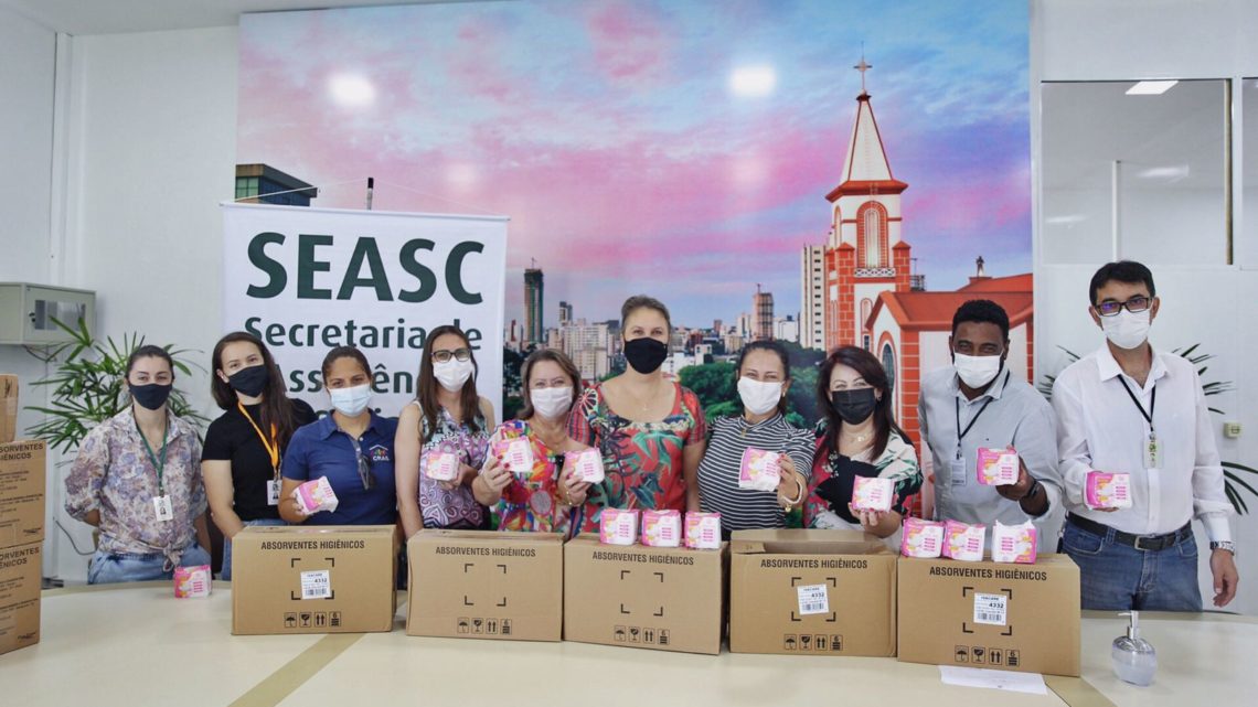 Prefeitura de Chapecó vai distribuir 2,5 mil pacotes de absorventes por mês
