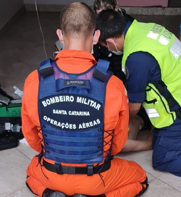 Jovem de 24 anos morre ao aspirar biscoito no litoral de Santa Catarina