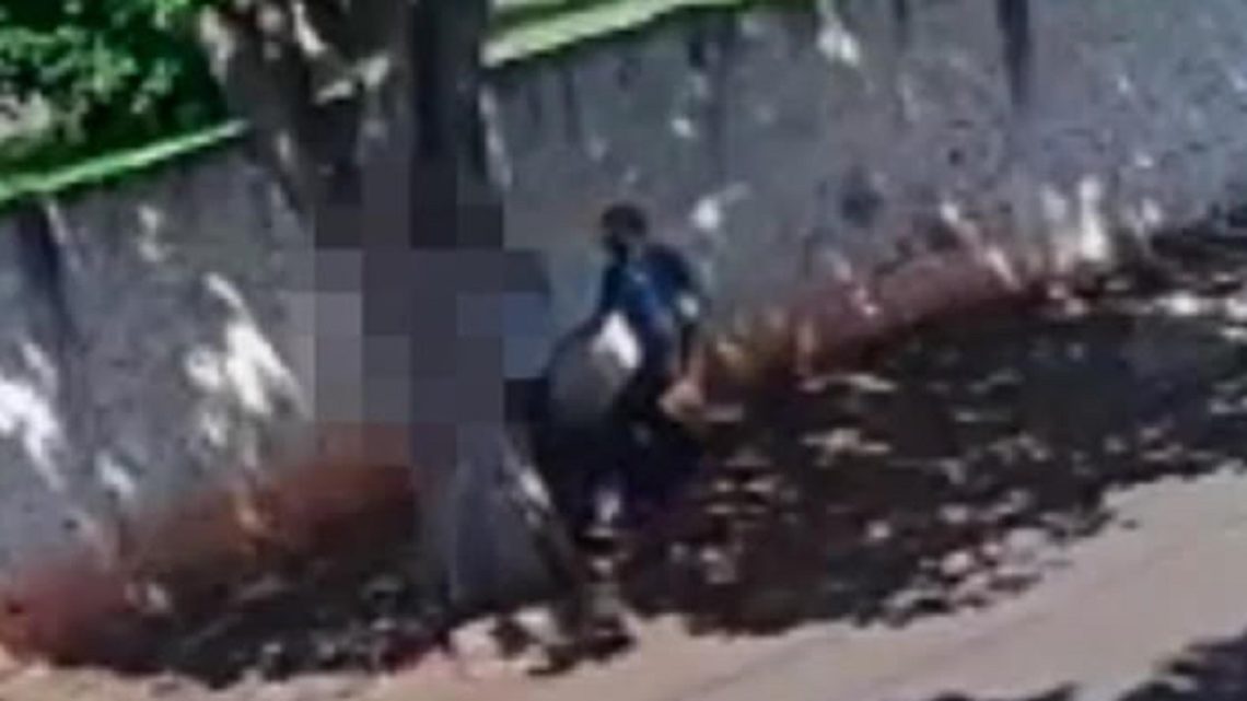 Vídeo flagra menina de 13 anos sendo assediada no meio da rua