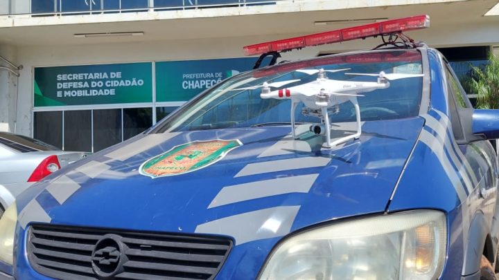 Vídeo: drone da Guarda Municipal auxilia no combate à dengue