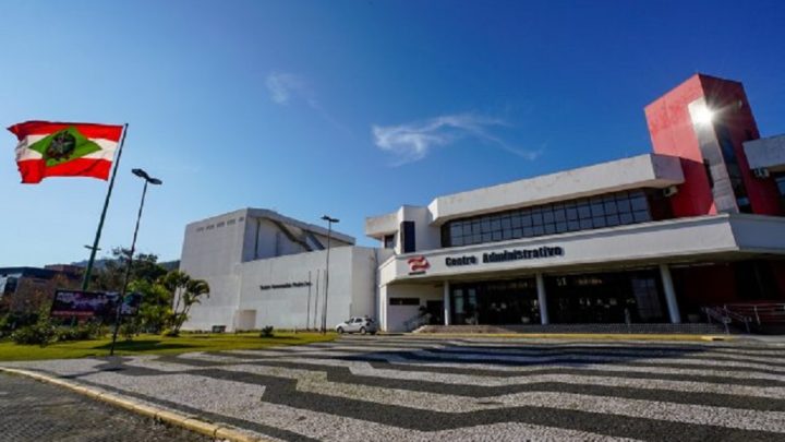 Governo de Santa Catarina divulga o calendário 2022 de feriados e pontos facultativos