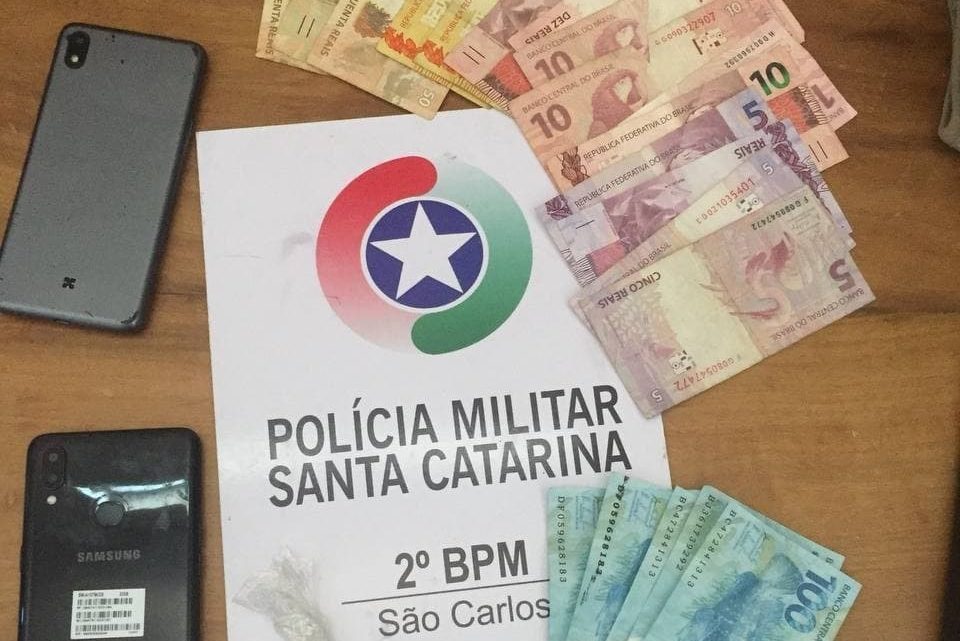 Casal é preso após comprar salame e cachaça com nota falsa em Planalto Alegre