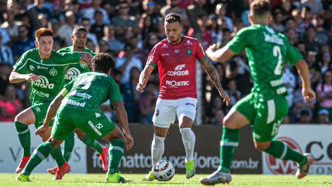 Chapecoense dá adeus ao campeonato catarinense