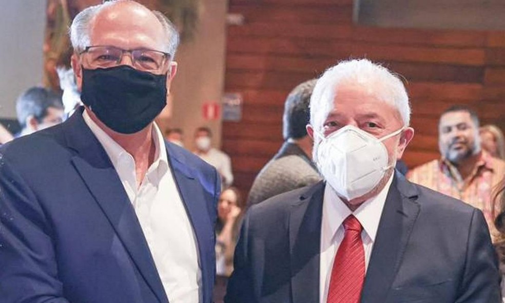 Geraldo Alckmin acerta filiação com PSB para ser vice de Lula