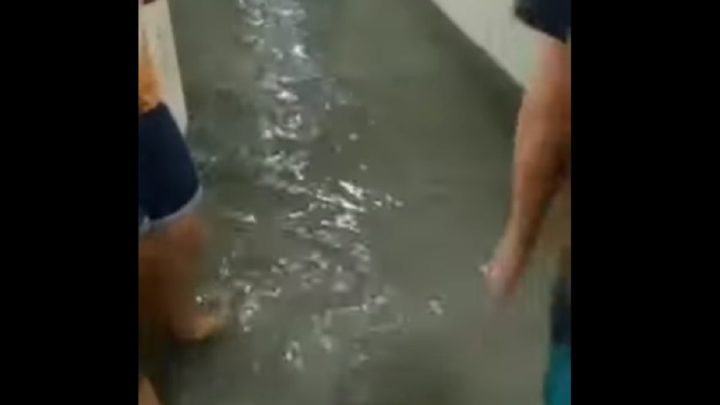 Vídeo: Hospital fica alagado após forte chuva no Sul de SC