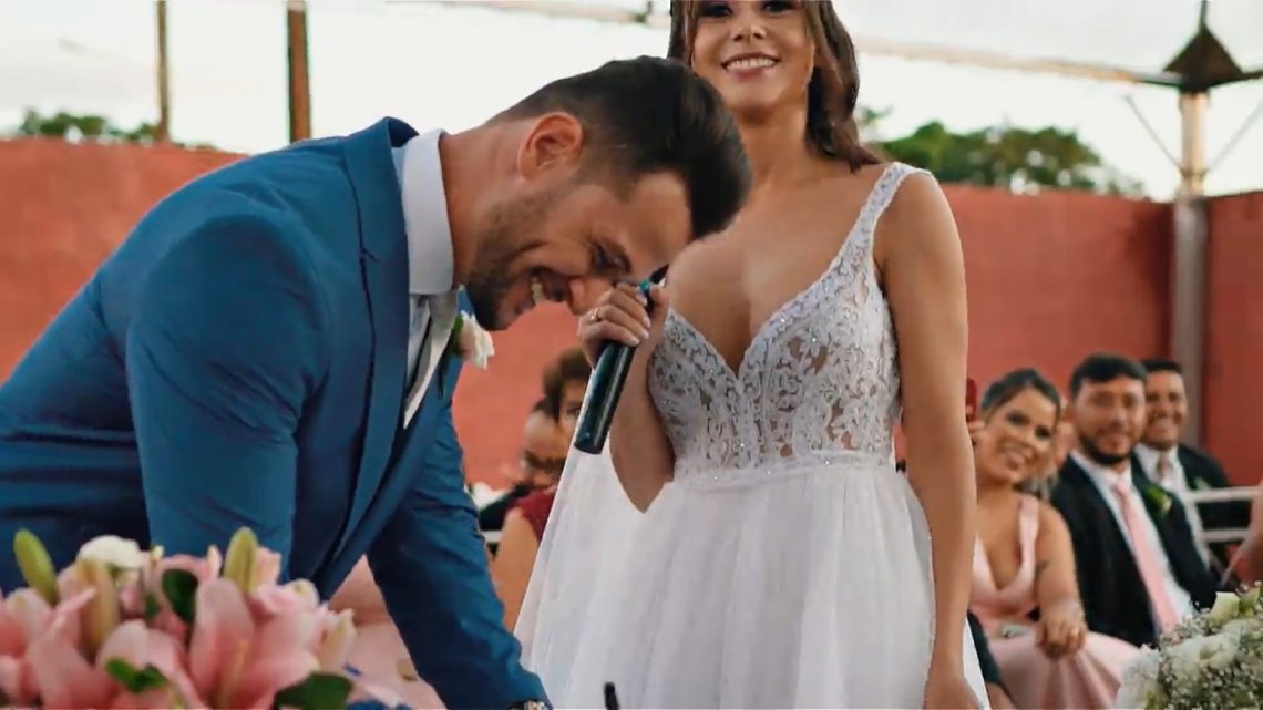 Noiva viraliza nas redes sociais com pedido inusitado ao noivo durante cerimônia de casamento