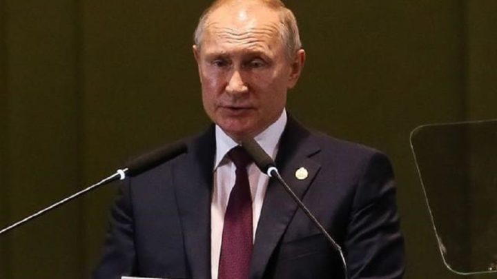 Opinião: Putin sem argumentos e sem dinheiro