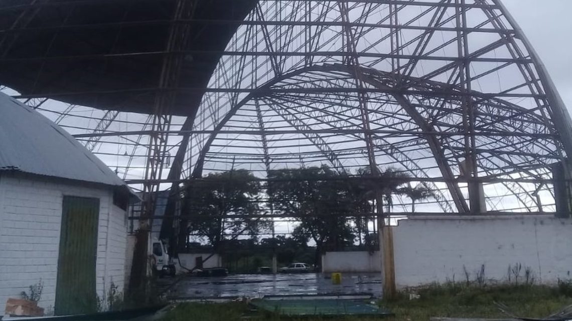 Pavilhões da Efapi estão sendo desmontados para construção de nova estrutura