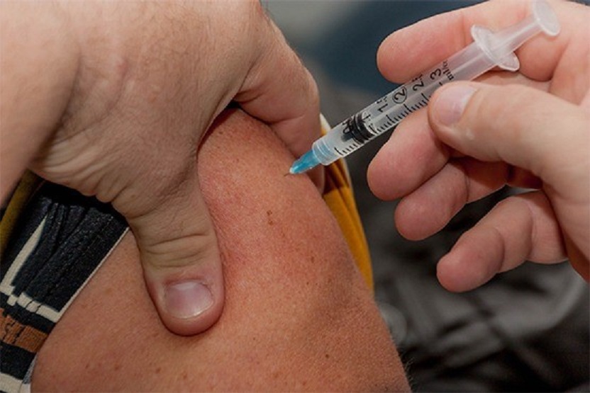 TJSC afasta secretária de Saúde que “furou” a fila da vacinação contra a Covid-19