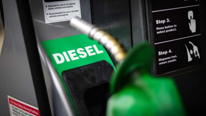 Petrobras anuncia aumento de R$ 0,22 no preço do litro do diesel para as distribuidoras