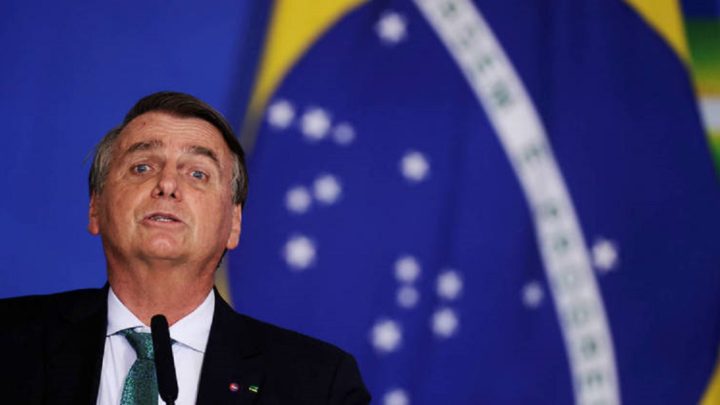 Bolsonaro diz que Petrobras ‘cometeu crime contra a população’ ao aumentar preços