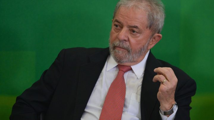 Vídeo: Lula é criticado por dizer que resolveria conflito na Ucrânia com conversa e cerveja