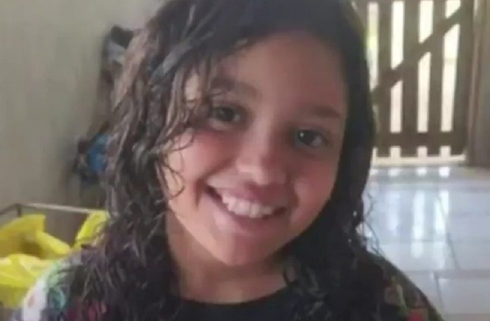 Menina de 11 anos morta pela mãe tinha marcas de abuso sexual, diz polícia